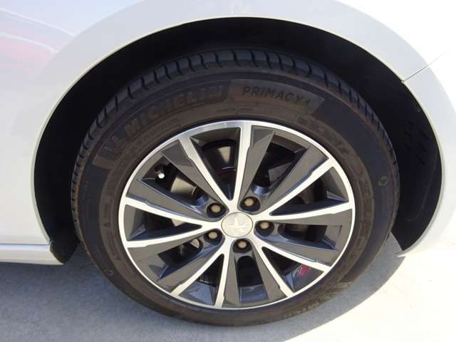 Peugeot 308 2017-01 17296-13