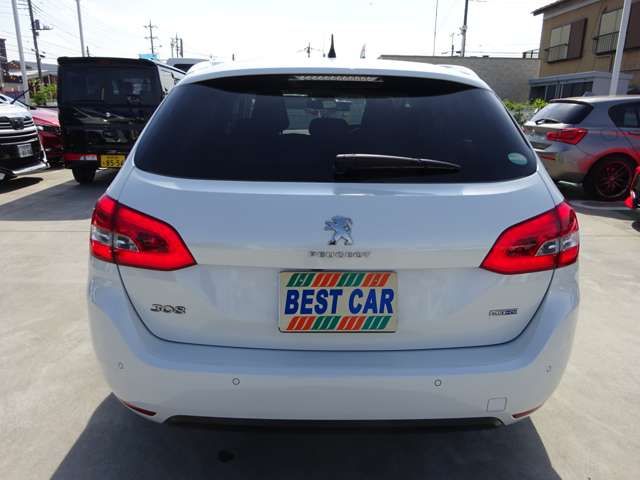 Peugeot 308 2017-01 17296-6
