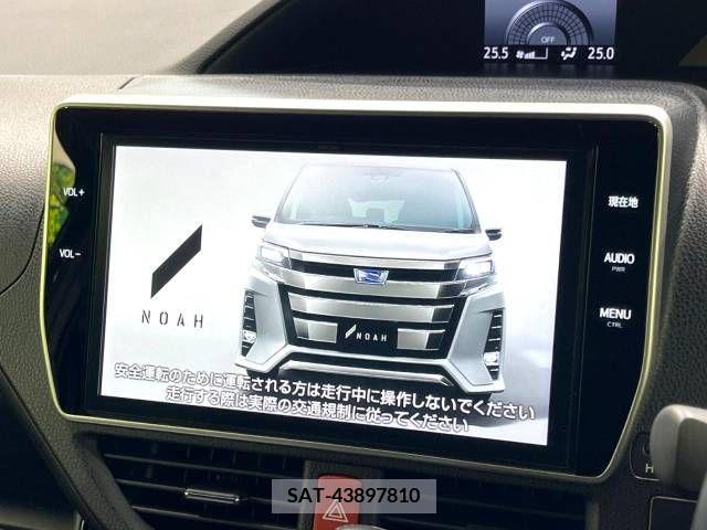 Toyota NOAH 2017-10 279473-2