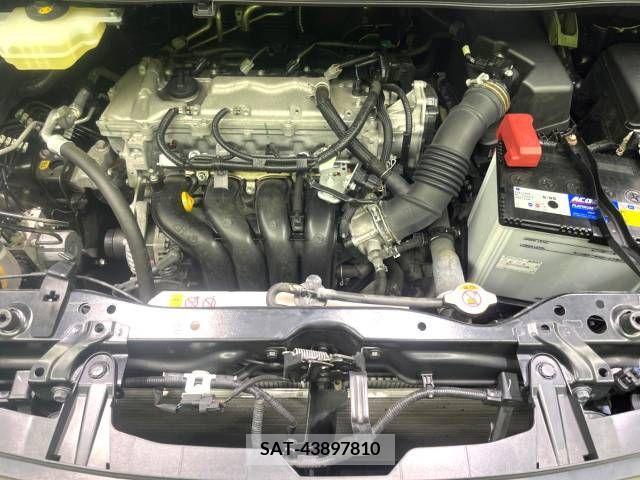 Toyota NOAH 2017-10 279473-18