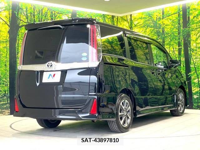 Toyota NOAH 2017-10 279473-17