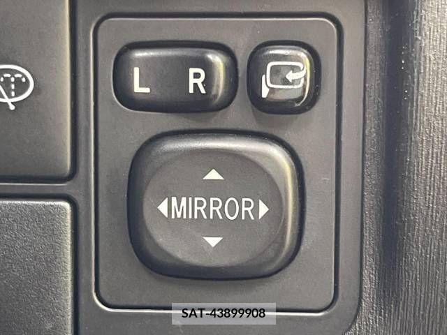 Toyota PRIUS 2013-09 366633-7