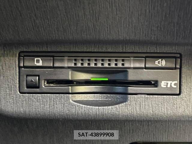Toyota PRIUS 2013-09 366633-6