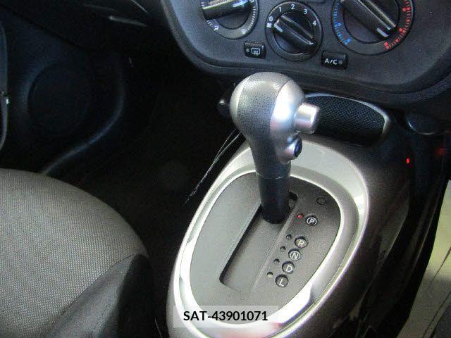 Nissan JUKE 2013-04 234893-19
