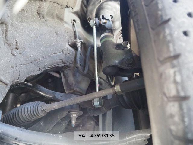 Toyota VOXY 2015-06 394946-29