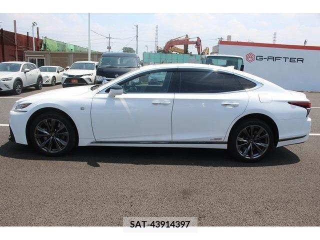 Lexus LS 2018-01 334413-7