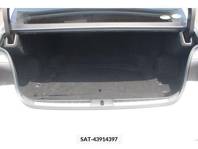 Lexus LS 2018-01 334413-17