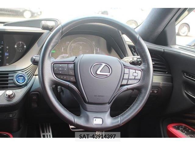 Lexus LS 2018-01 334413-16