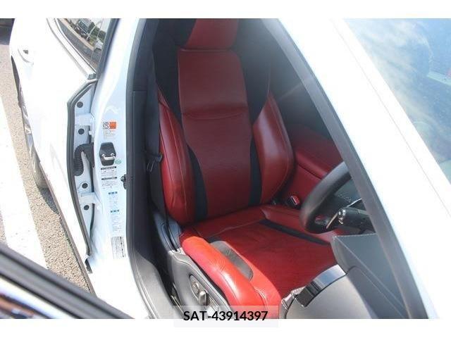 Lexus LS 2018-01 334413-13