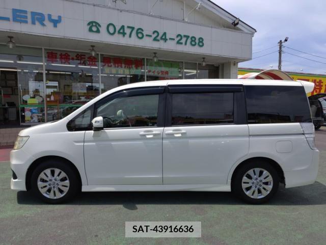 Honda STEP WGN 2010-09 324613-11