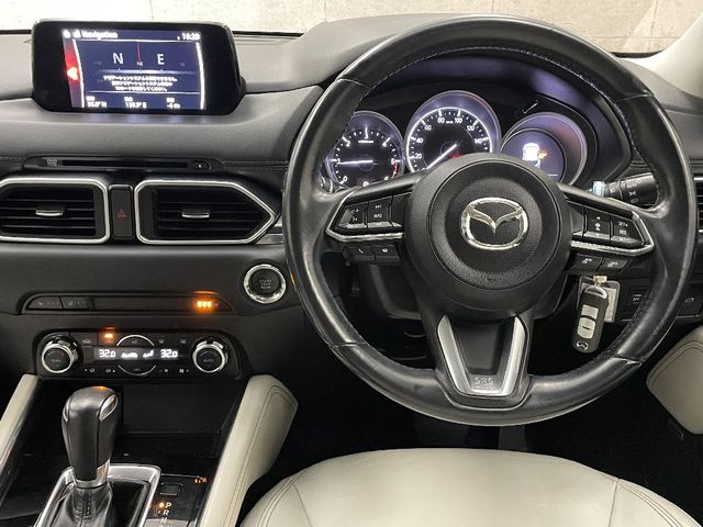 Mazda CX-5 2018-03 190382-1