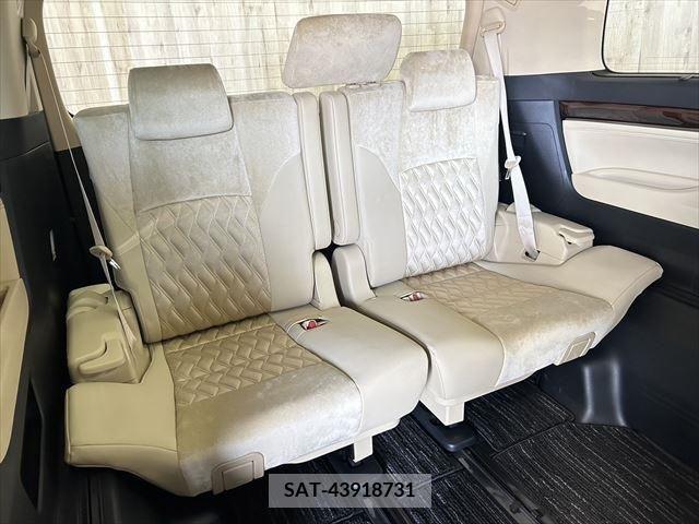 Toyota ALPHARD 2015-09 375739-10