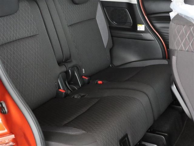 Mitsubishi DELICA D2 2021-01 186304-15