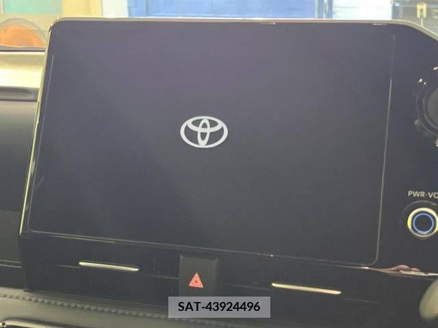 Toyota VOXY 2023-09 348718-2