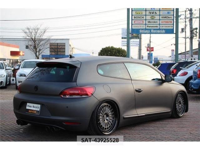 VolksWagen SCIROCCO 2009-06 320172-8