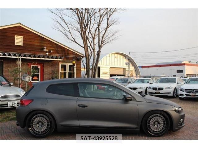 VolksWagen SCIROCCO 2009-06 320172-1