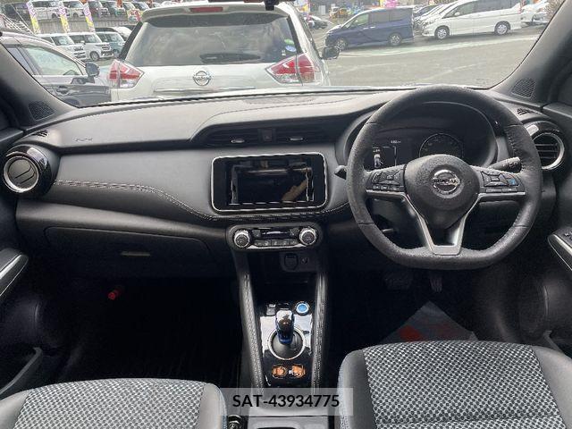 Nissan KICKS 2021-01 227751-3