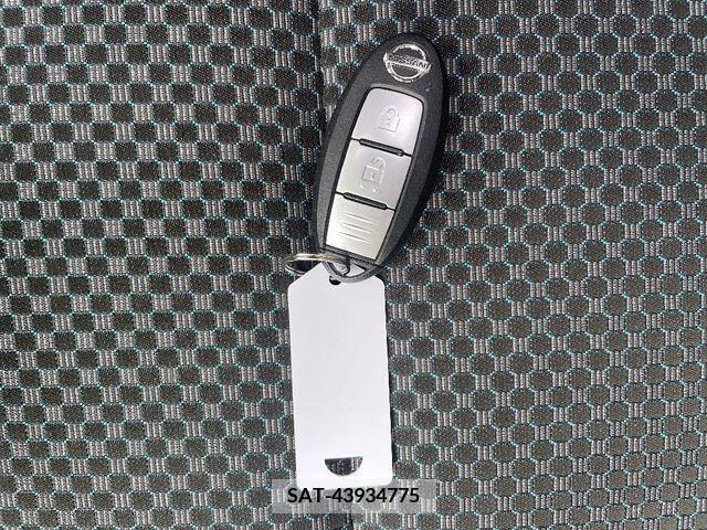 Nissan KICKS 2021-01 227751-9