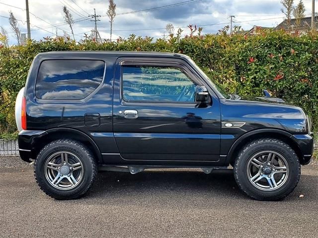 Suzuki JIMNY 2017-06 13109-2