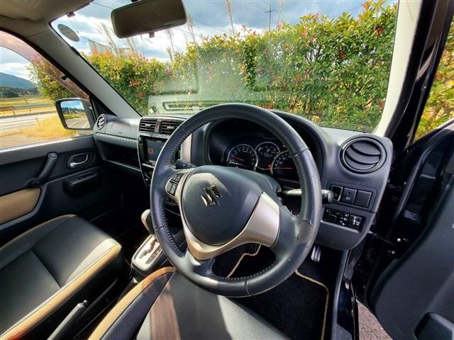 Suzuki JIMNY 2017-06 13109-6