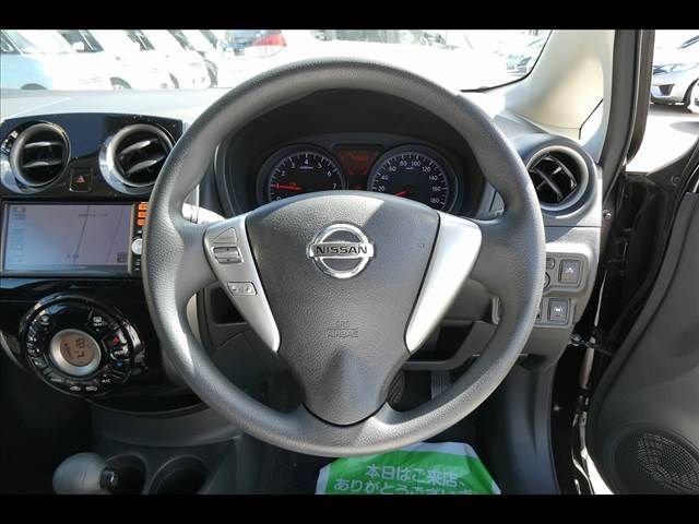 Nissan NOTE 2015-09 11392-3