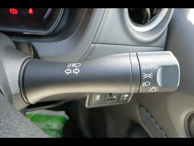 Nissan NOTE 2015-09 11392-23