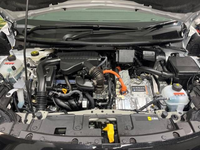 Nissan AURA 2023-06 25739-19