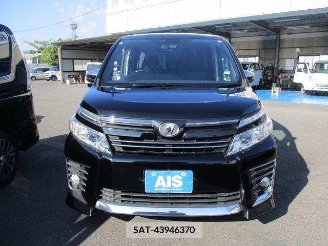 Toyota VOXY 2016-03 203469-1
