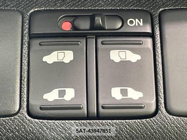 Honda e 2011-12 346667-4