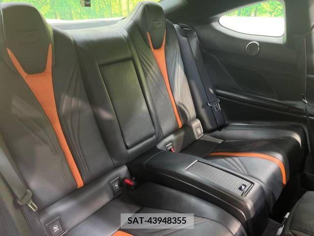 Lexus RC F 2018-03 275768-11