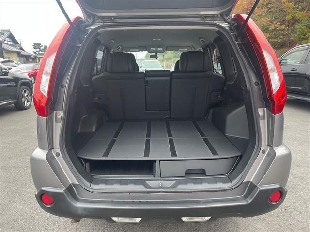 Nissan X-TRAIL 2010-11 186097-21