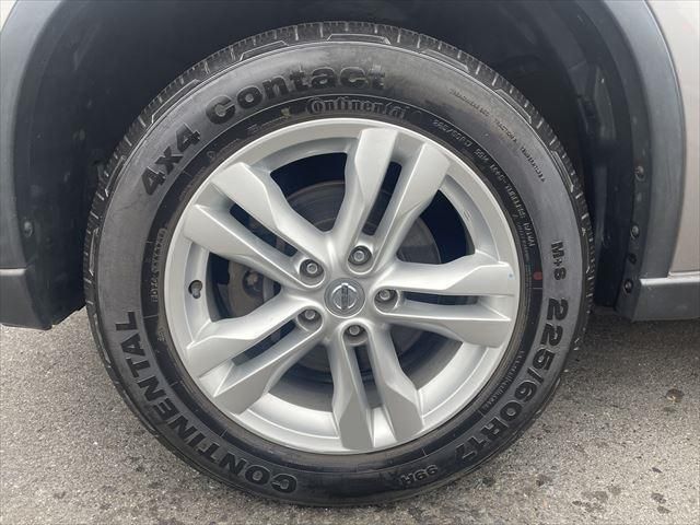 Nissan X-TRAIL 2010-11 186097-14
