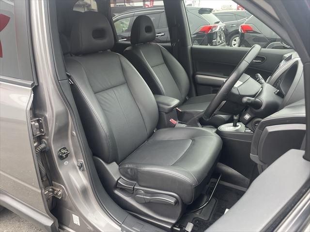 Nissan X-TRAIL 2010-11 186097-17