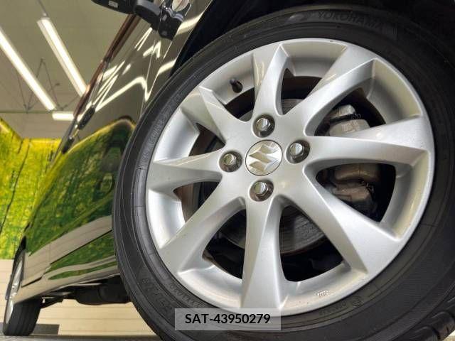 Suzuki SOLIO 2013-09 381059-12