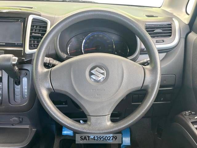 Suzuki SOLIO 2013-09 381059-10