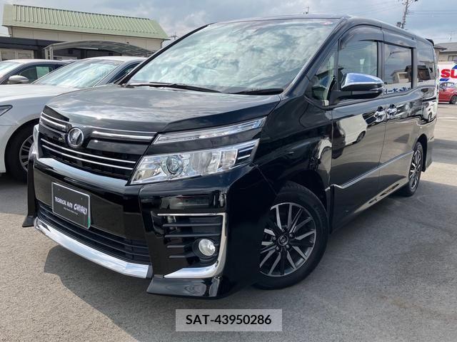 Toyota VOXY 2016-03 236054-0