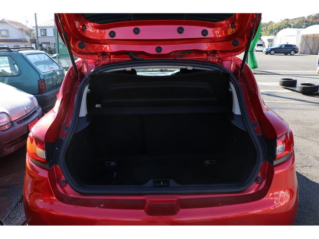Renault LUTECIA 2014-01 189703-14
