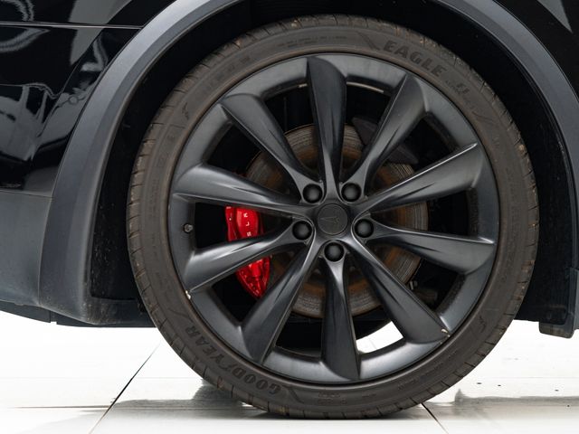 Tesla MODEL X 2020-04 8271-11