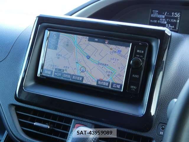 Toyota VOXY 2016-01 208517-9