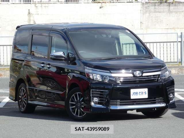 Toyota VOXY 2016-01 208517-0