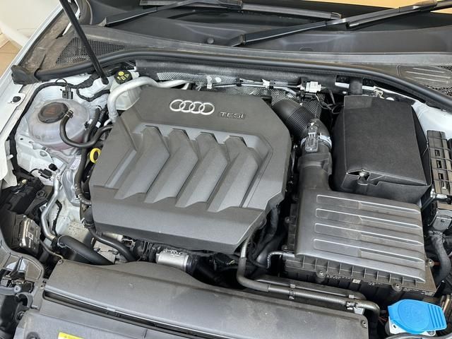 Audi A3 SEDAN 2018-11 17349-16