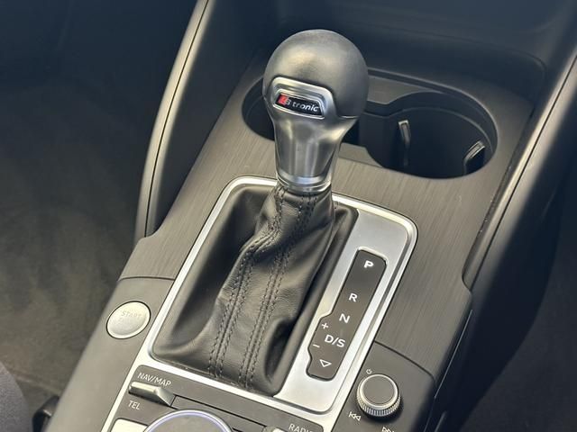 Audi A3 SEDAN 2018-11 17349-11