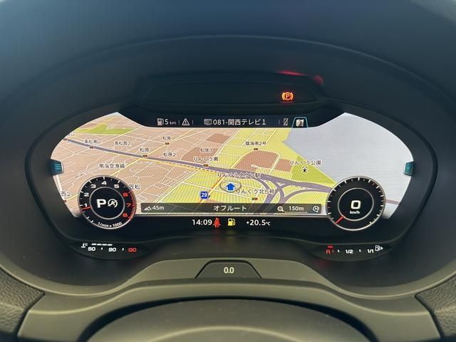 Audi A3 SEDAN 2018-11 17349-8