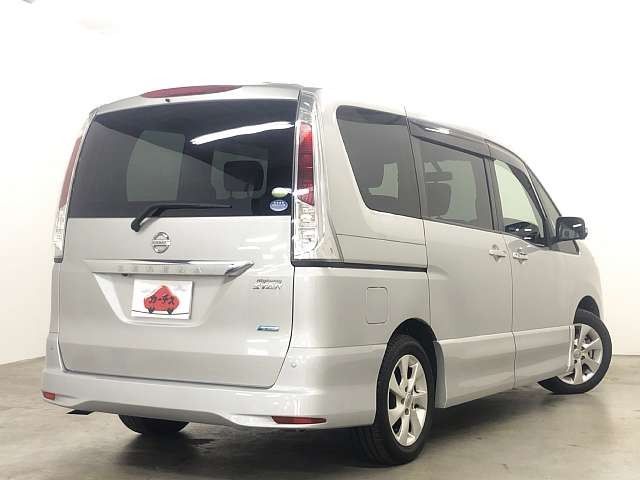 Nissan SERENA 2011-02 19180-2