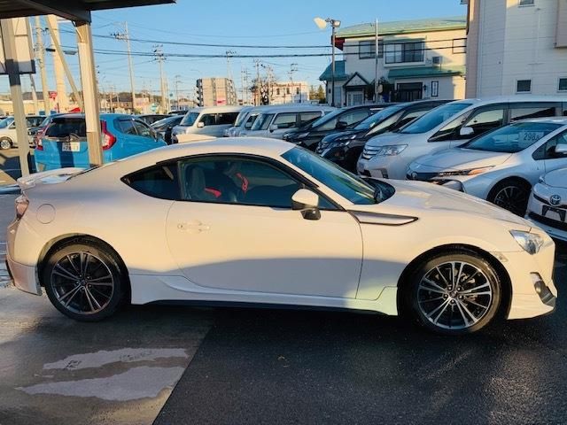 Toyota 86 2013-11 1840-3