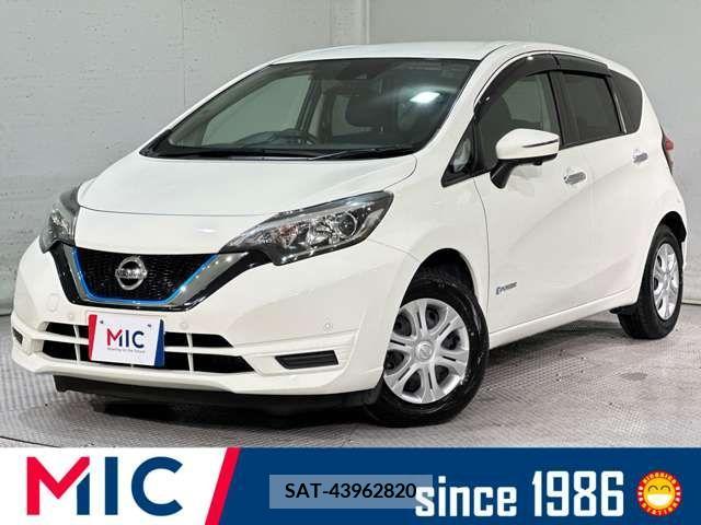 Nissan NOTE 2019-05 305494-5