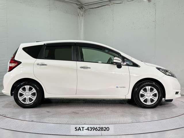Nissan NOTE 2019-05 305494-7