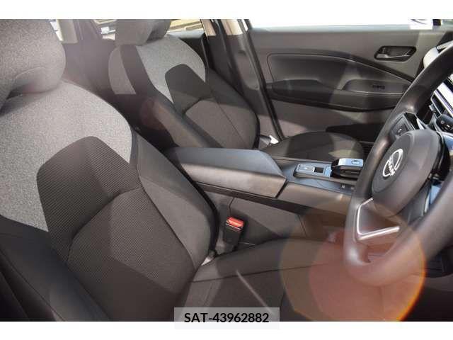 Nissan NOTE 2022-04 302489-4