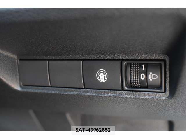 Nissan NOTE 2022-04 302489-14