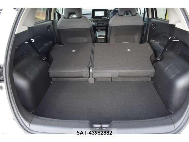 Nissan NOTE 2022-04 302489-8